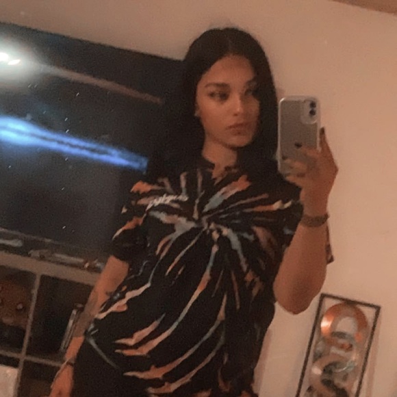 Meet your Posher, Luisa - Picture 1 of 1